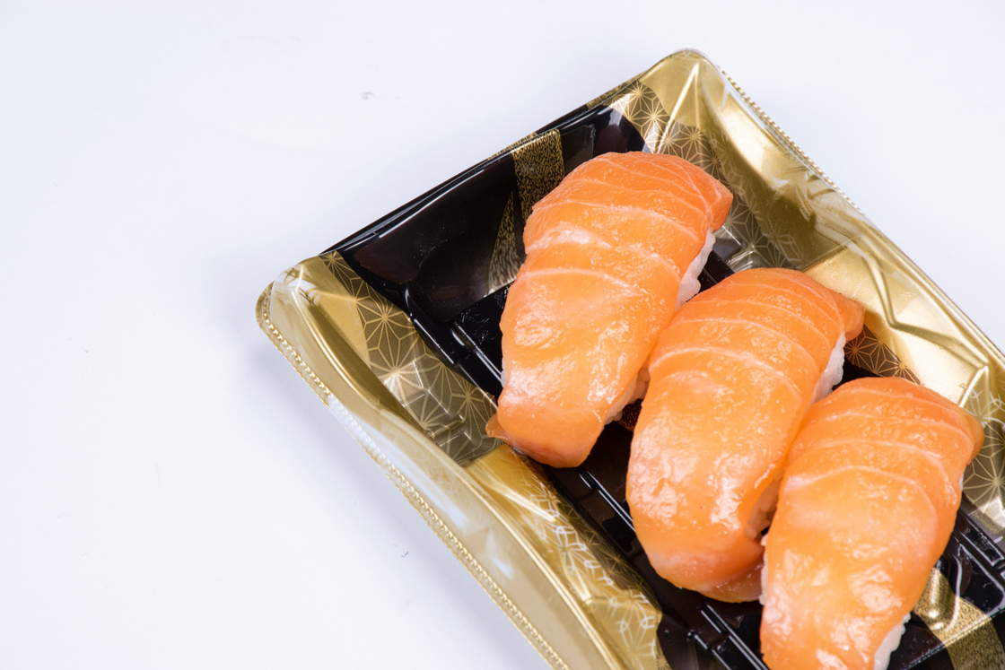 Einweg-Sushibehälter mit Deckel Quadratische Lebensmittelbehälter mit Sushi-Tray