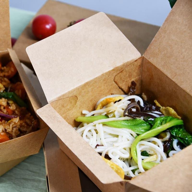 Custom Logo Druck Kraft Lebensmittelverpackung Lunchbox mit mitnehmbarem Lebensmittelpapier Verpackung Karton mit Abteilungen