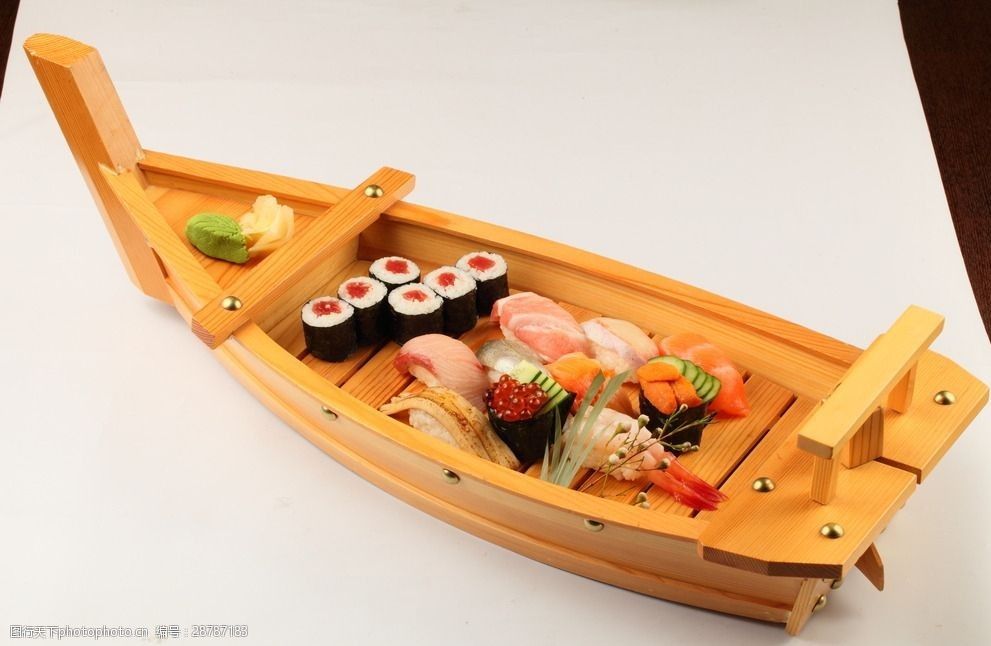 Stützbarer Sushi-Boots-Behälter Dragon Shapes 60CM