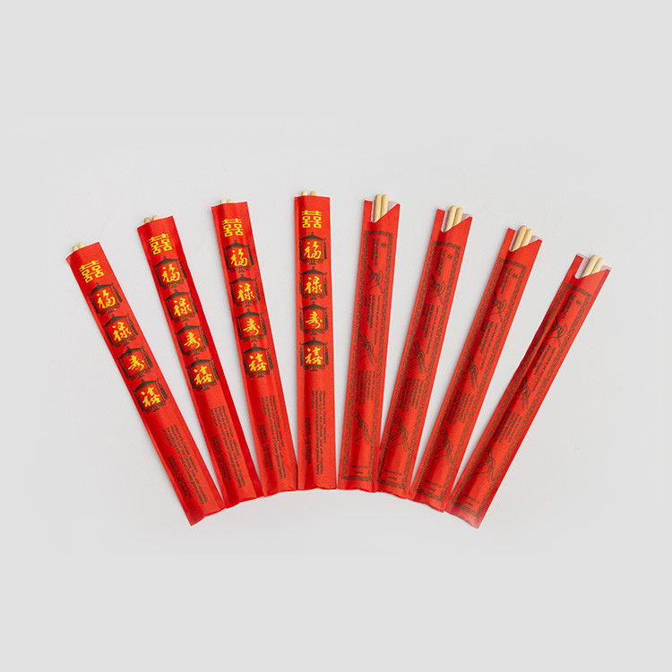 Chinesische japanische Bambuswegwerfessstäbchen mit in Papier eingewickeltem